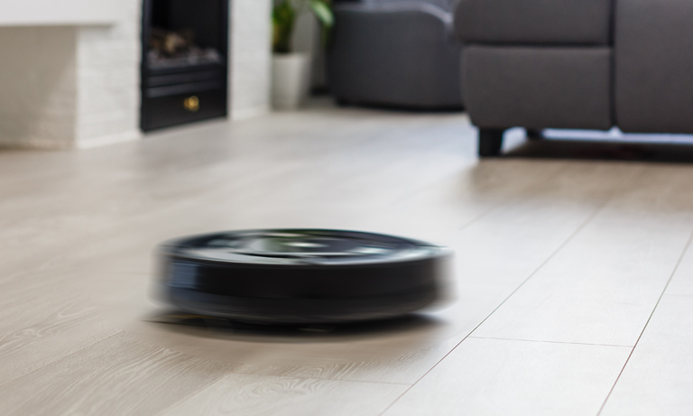 HPK_09_robotic_vacuum-th_xx.jpg